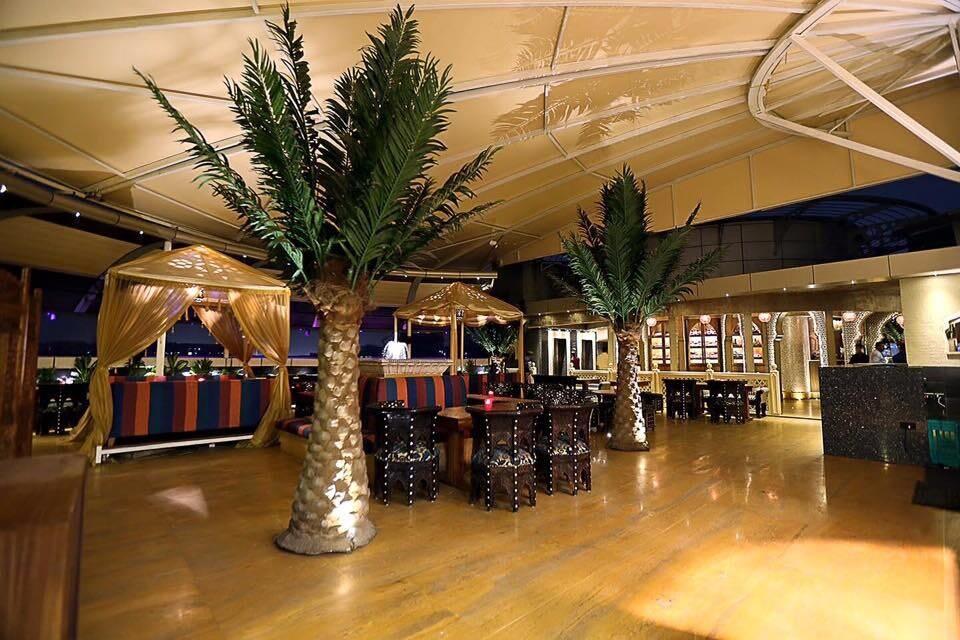 artificial palm trees